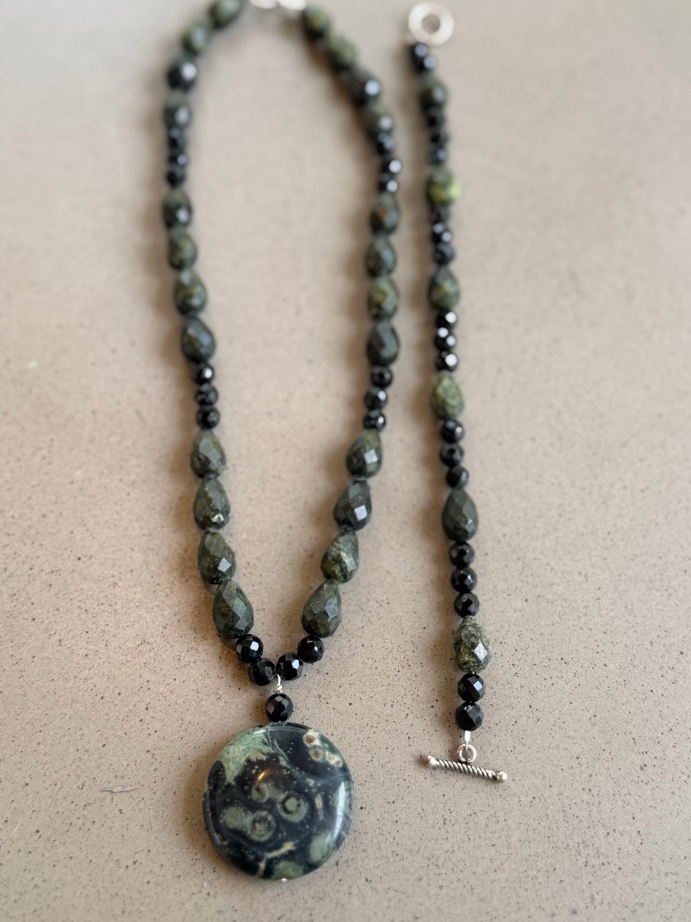 18” Green and Black Jasper Pendant Necklace and Bracelet